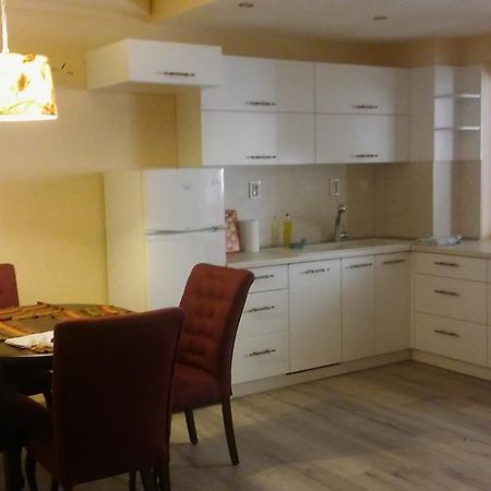 Apartment Izabel Γιάμπολ Εξωτερικό φωτογραφία
