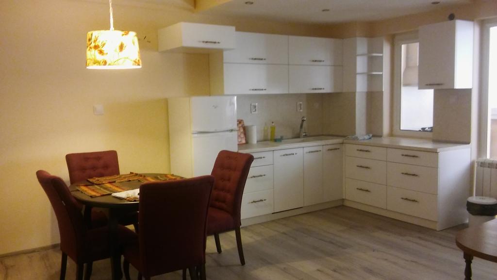 Apartment Izabel Γιάμπολ Εξωτερικό φωτογραφία