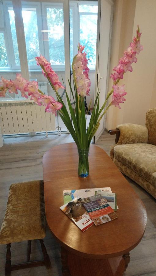 Apartment Izabel Γιάμπολ Εξωτερικό φωτογραφία